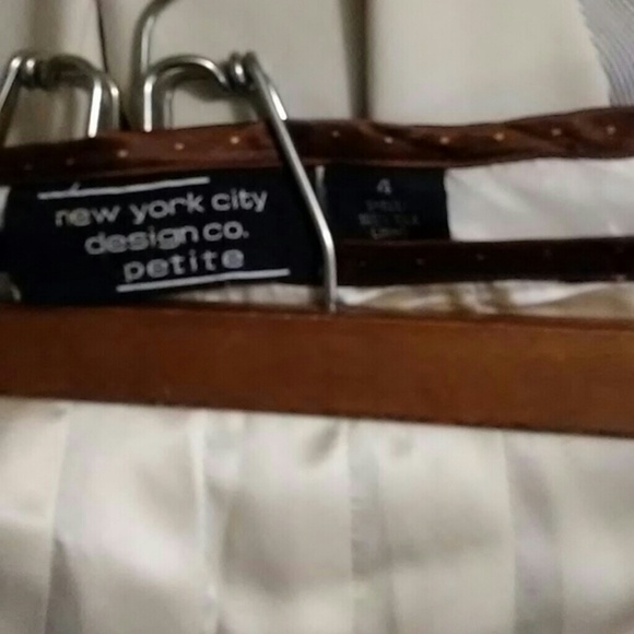 Floral skirt - Picture 2 of 2